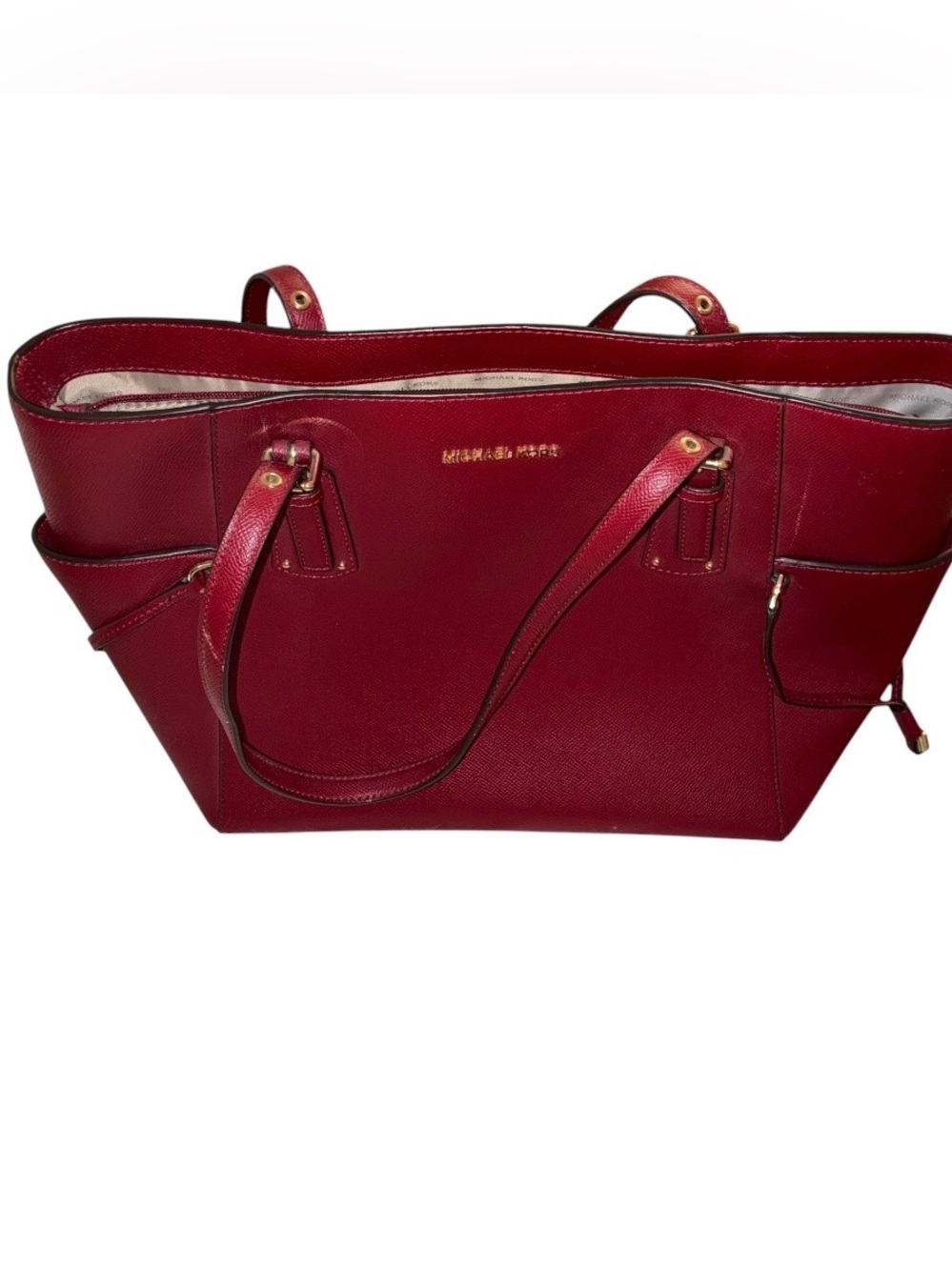 Like new Michael Kors Voyager Leather Tote Bag in Brandy